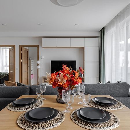 Fantasy House, Cozzy Apartmens, Free Parking, Long Stays Welcome Vilnius Buitenkant foto